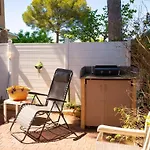 Coquet T2 A En Rez-de-jardin Lägenhet