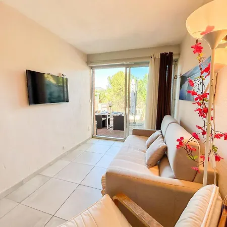 Апартаменты Coquet T2 A En Rez-de-jardin